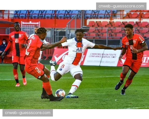 “足球进校园”计划扩展，法甲俱乐部与巴黎大区50所中小学建立合作